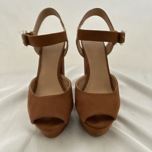 Platform suede ankle strap peep toe heels - Picture 2 of 5